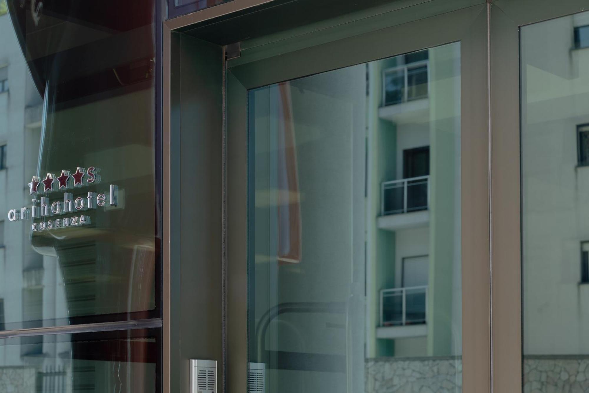 Ariha Hotel Cosenza Zewnętrze zdjęcie
