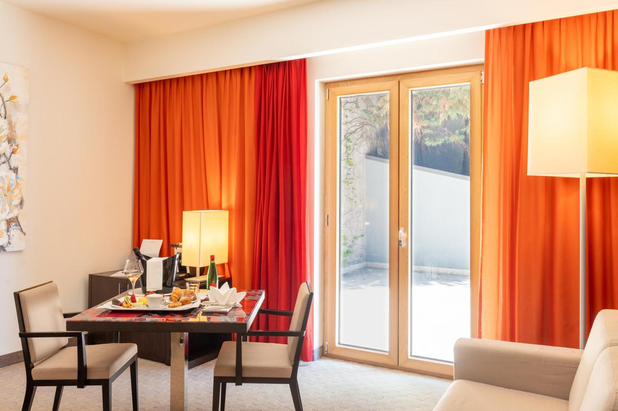 Ariha Hotel Cosenza Zewnętrze zdjęcie